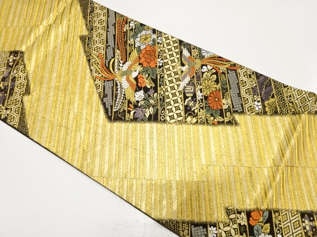 鳳凰に宝尽くし・牡丹・菊模様織り出し　振袖用袋帯